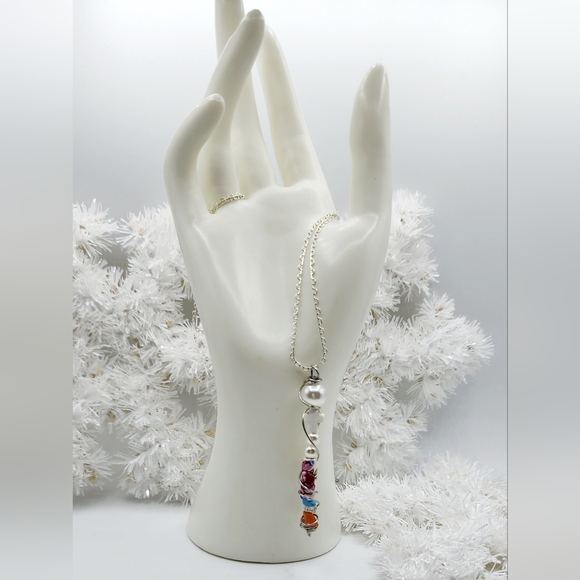 Womens custom made necklace, handcrafted jewelry, kikideeskreations design - Picture 3 of 5